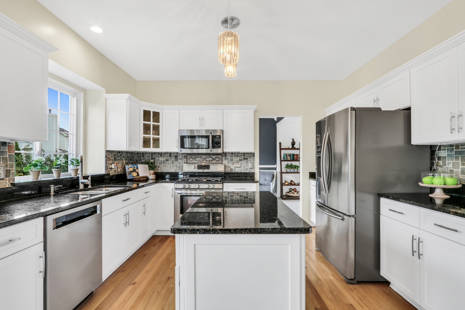 18587 W Meander Drive, Grayslake, IL 60030