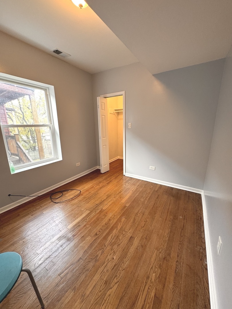 5022 W Adams Street, Chicago, IL 60644