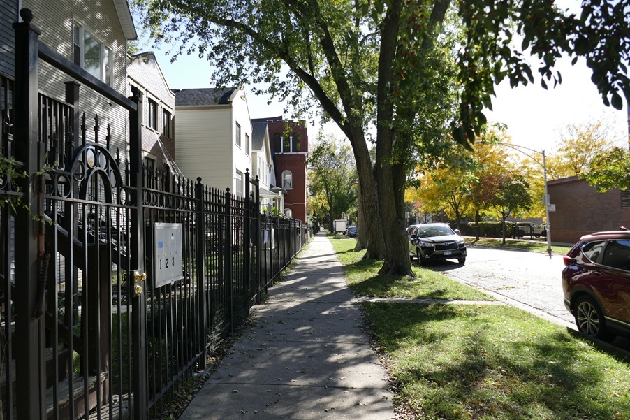 1729 N Fairfield Avenue #2, Chicago, IL 60647