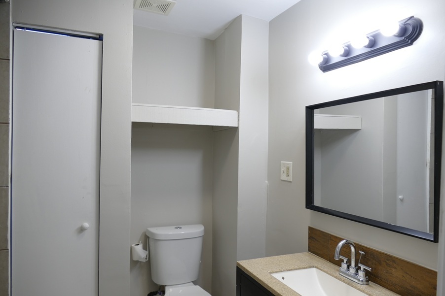 1729 N Fairfield Avenue #2, Chicago, IL 60647