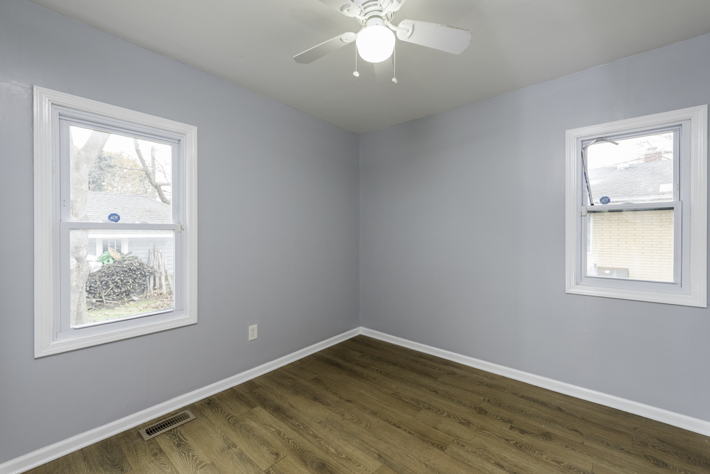 132 Dorchester Court, Waukegan, IL 60085