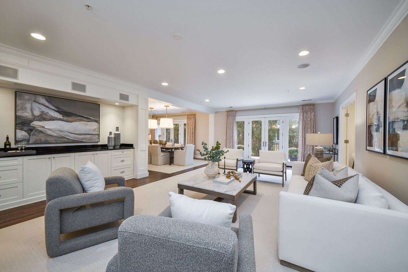 462 Pennsylvania Avenue #1S, Glen Ellyn, IL 60137