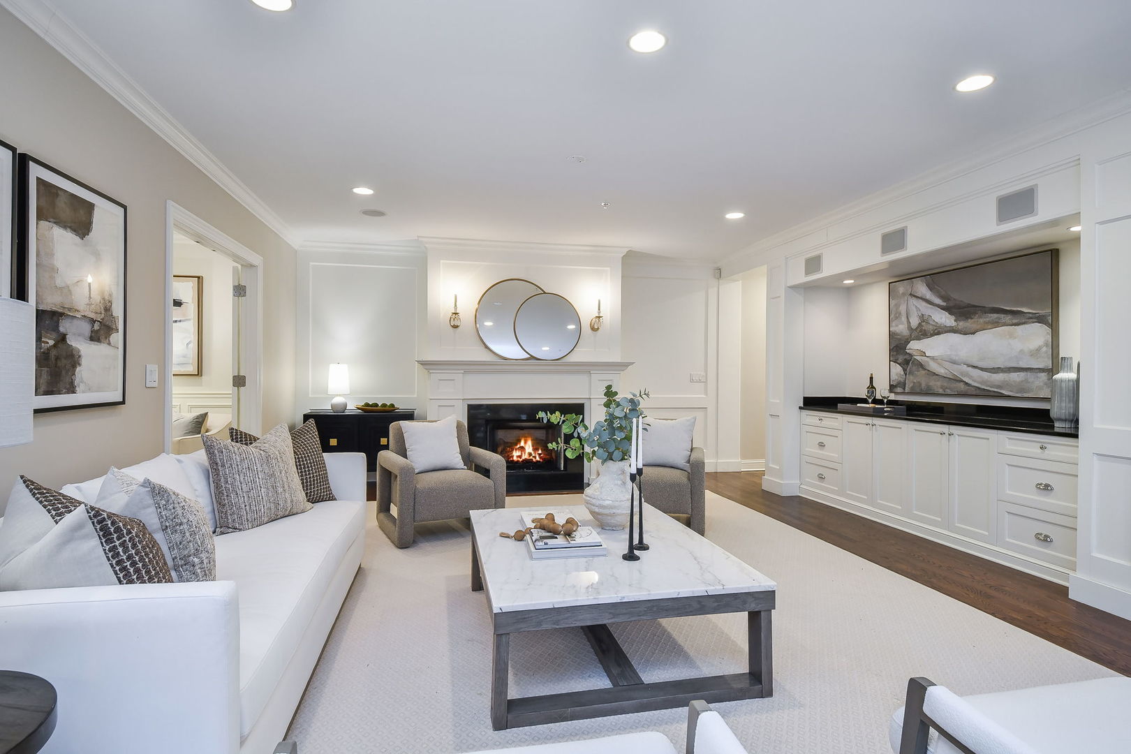 462 Pennsylvania Avenue #1S, Glen Ellyn, IL 60137