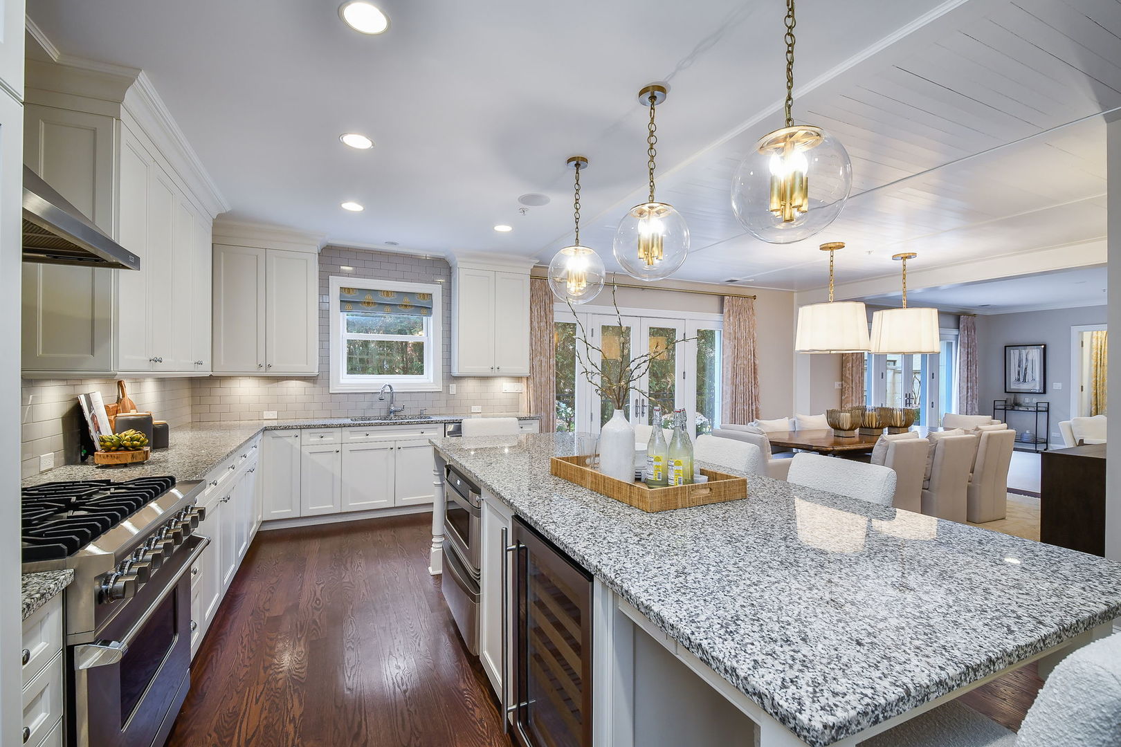 462 Pennsylvania Avenue #1S, Glen Ellyn, IL 60137