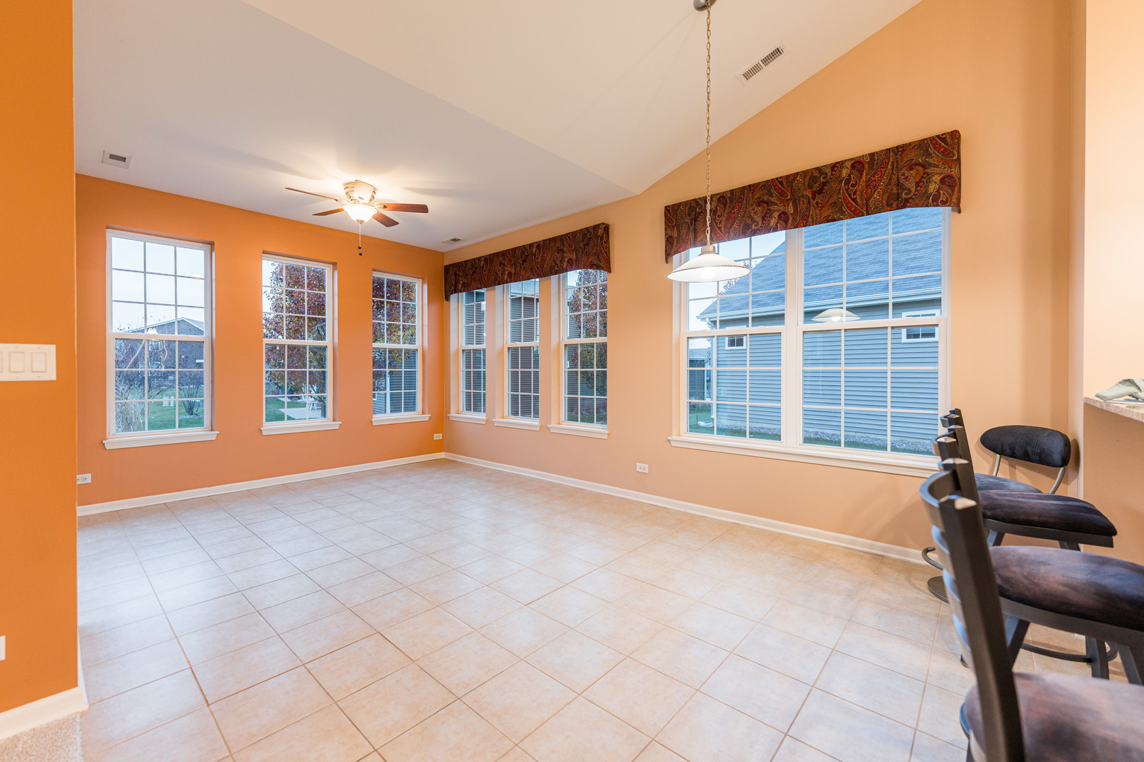 870 Prescott Lane, Pingree Grove, IL 60140