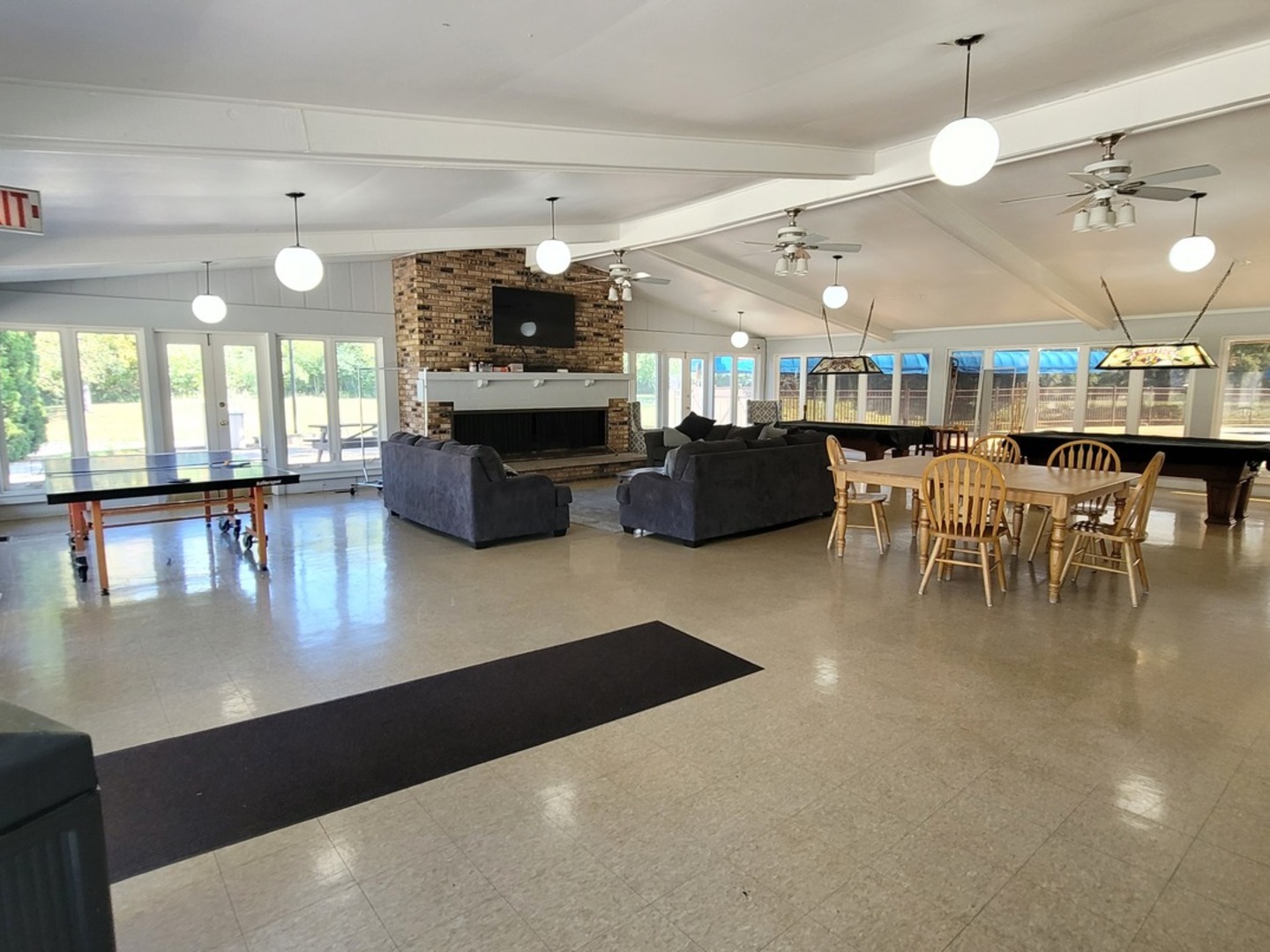 53 Oak Hill Colony #6, Fox Lake, IL 60020