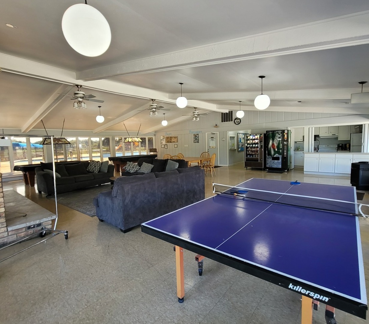 53 Oak Hill Colony #6, Fox Lake, IL 60020