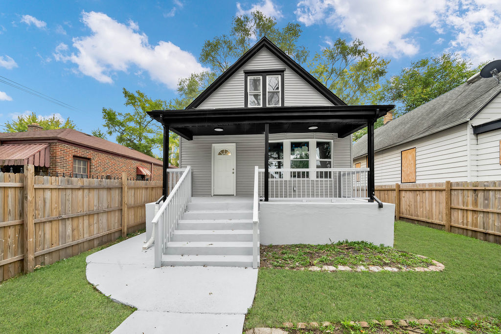 11921 S Wentworth Avenue, Chicago, IL 60628