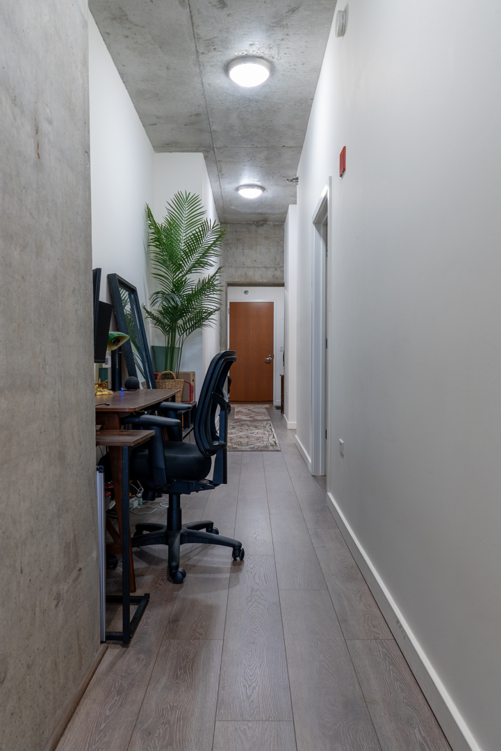 235 W Van Buren Street #1809, Chicago, IL 60607