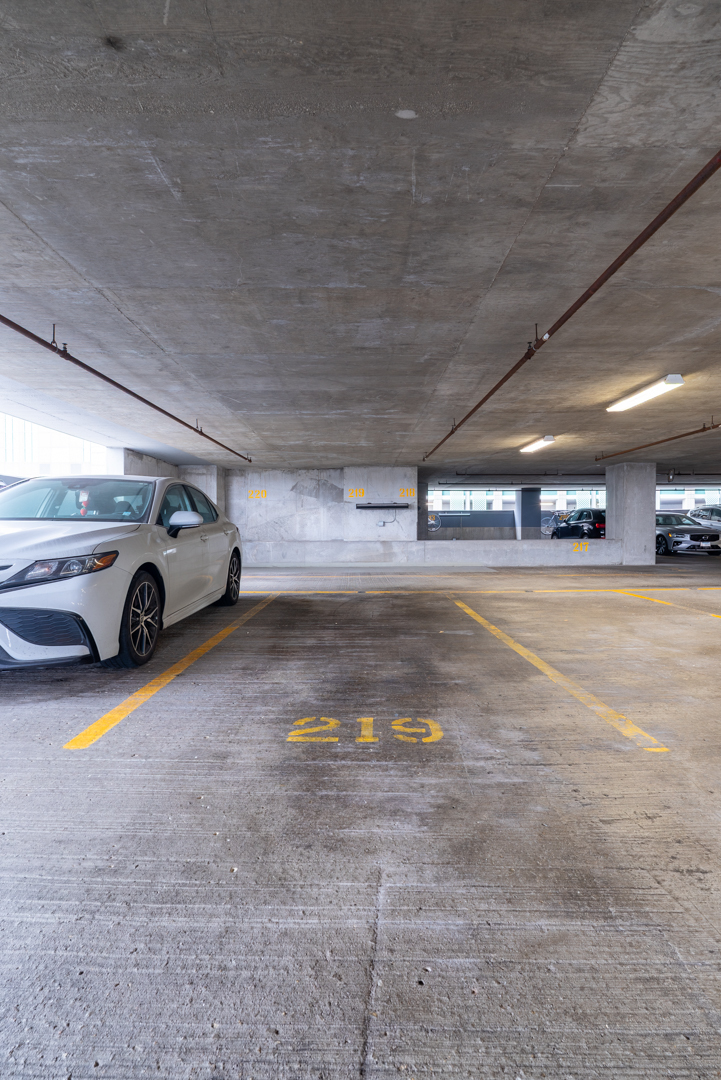 235 W Van Buren Street #1809, Chicago, IL 60607