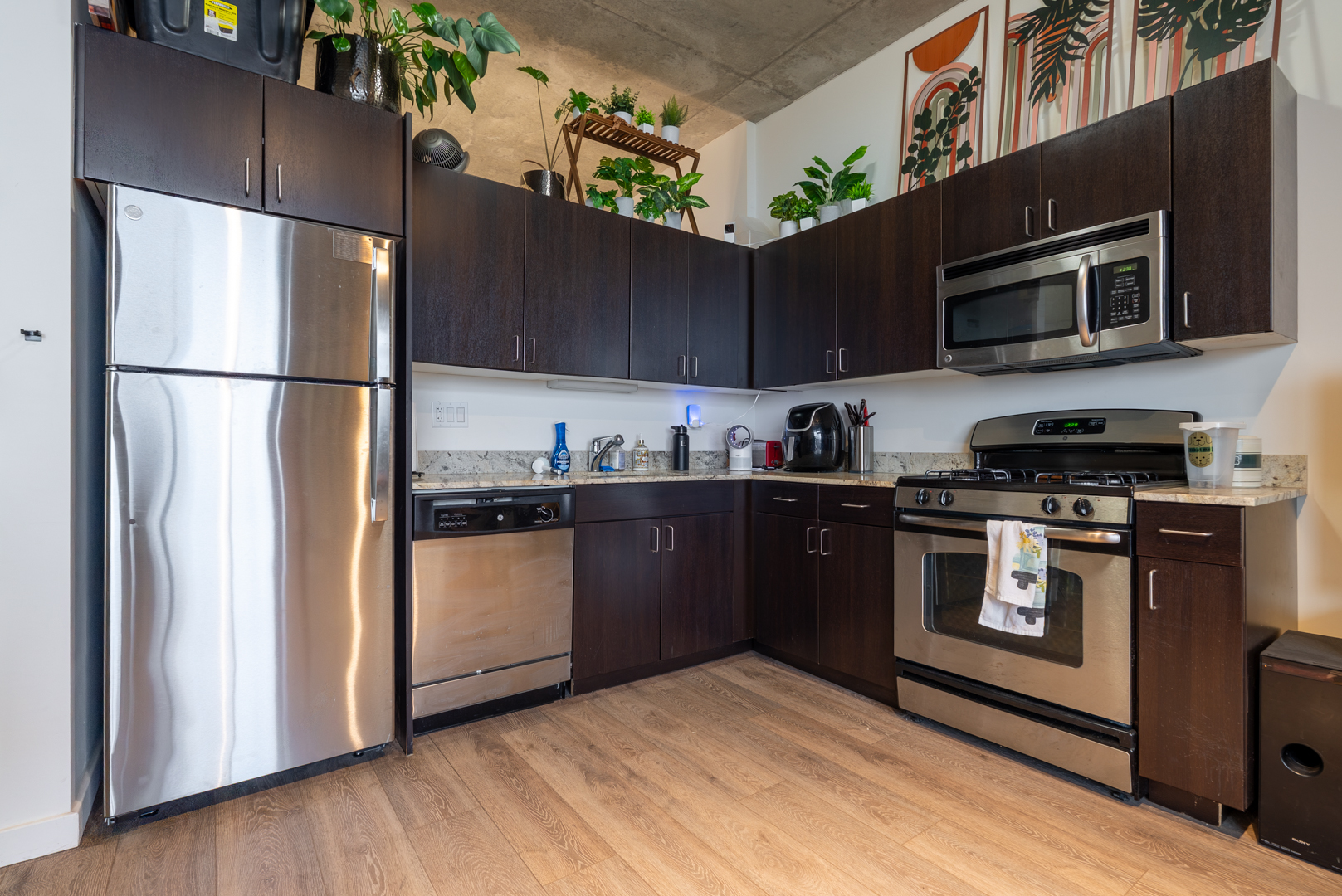 235 W Van Buren Street #1809, Chicago, IL 60607