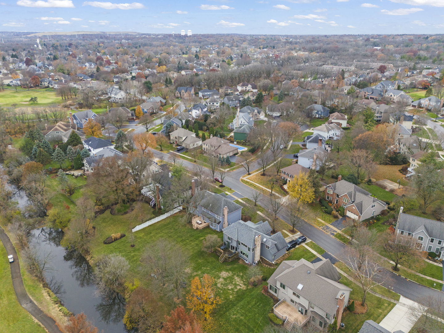 6441 Bobby Jones Lane, Woodridge, IL 60517