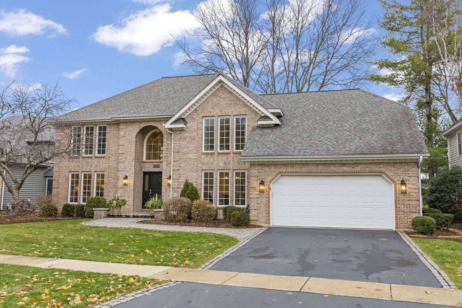 6441 Bobby Jones Lane, Woodridge, IL 60517