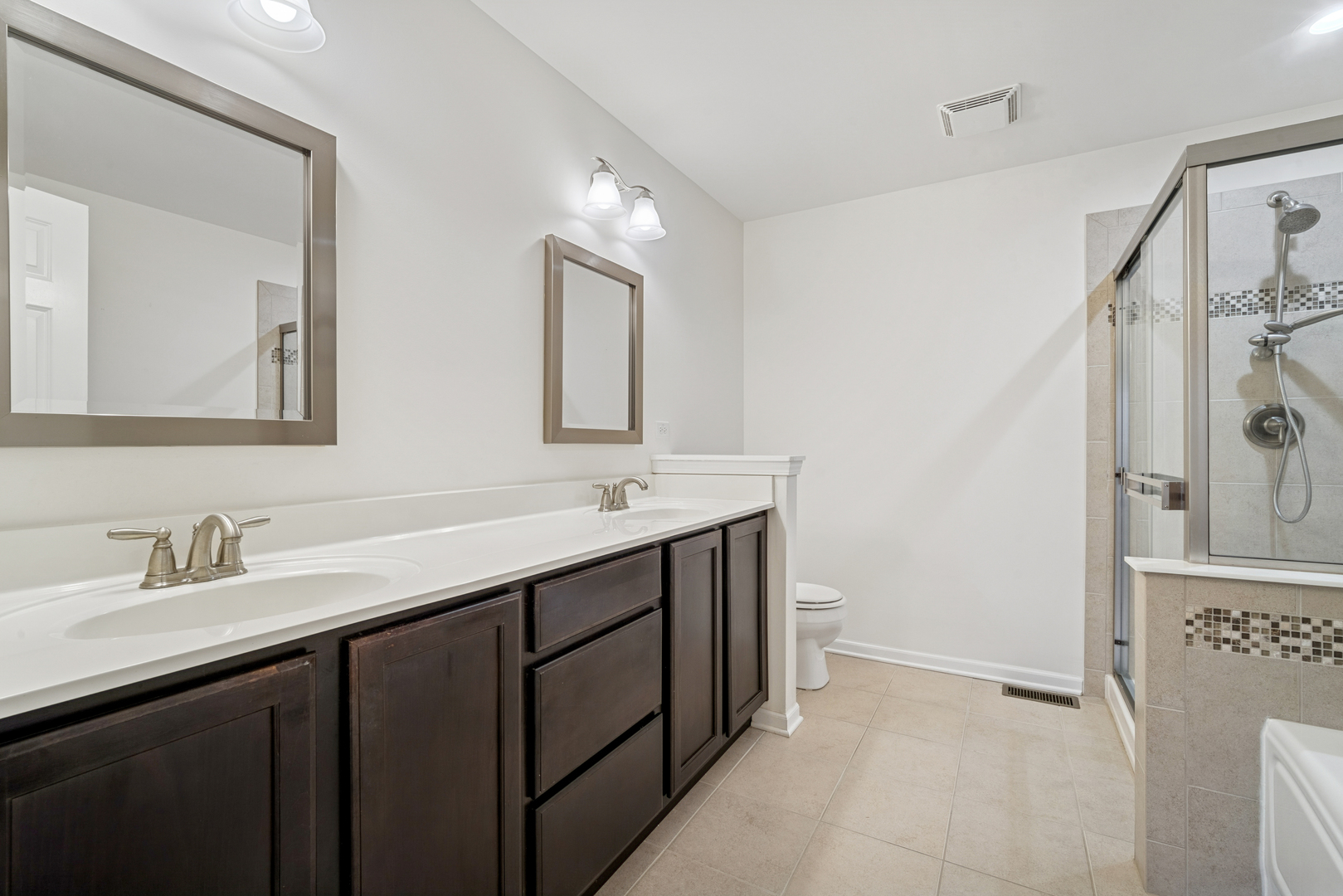 70 Marcel Lane, Schaumburg, IL 60194