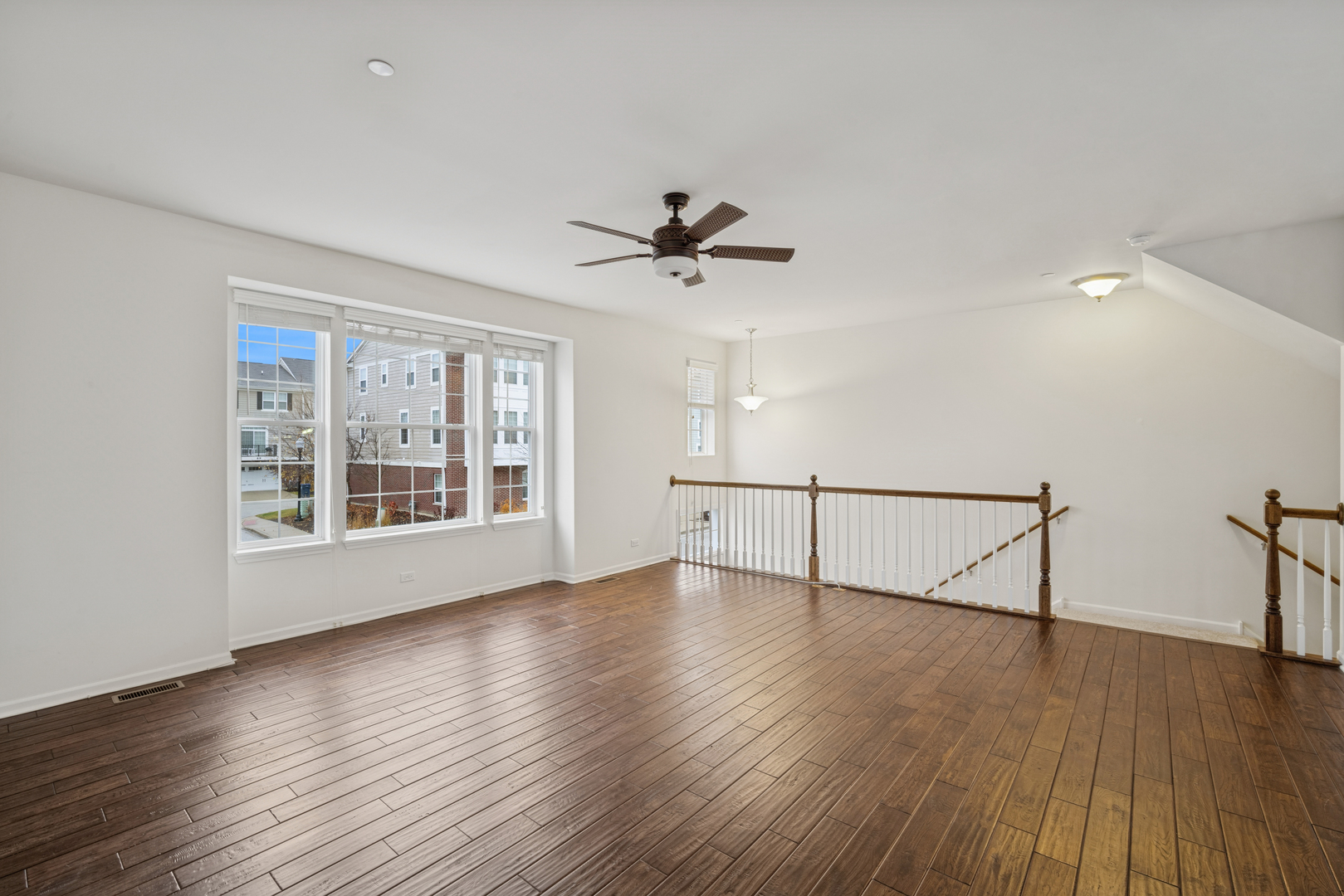 70 Marcel Lane, Schaumburg, IL 60194