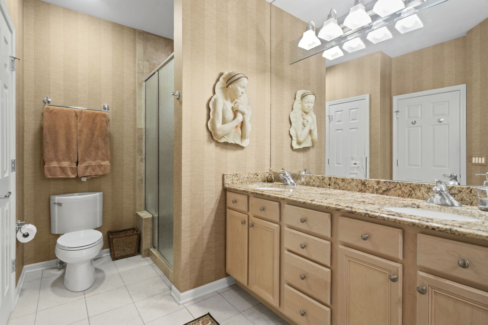 4349 Exeter Lane, Northbrook, IL 60062