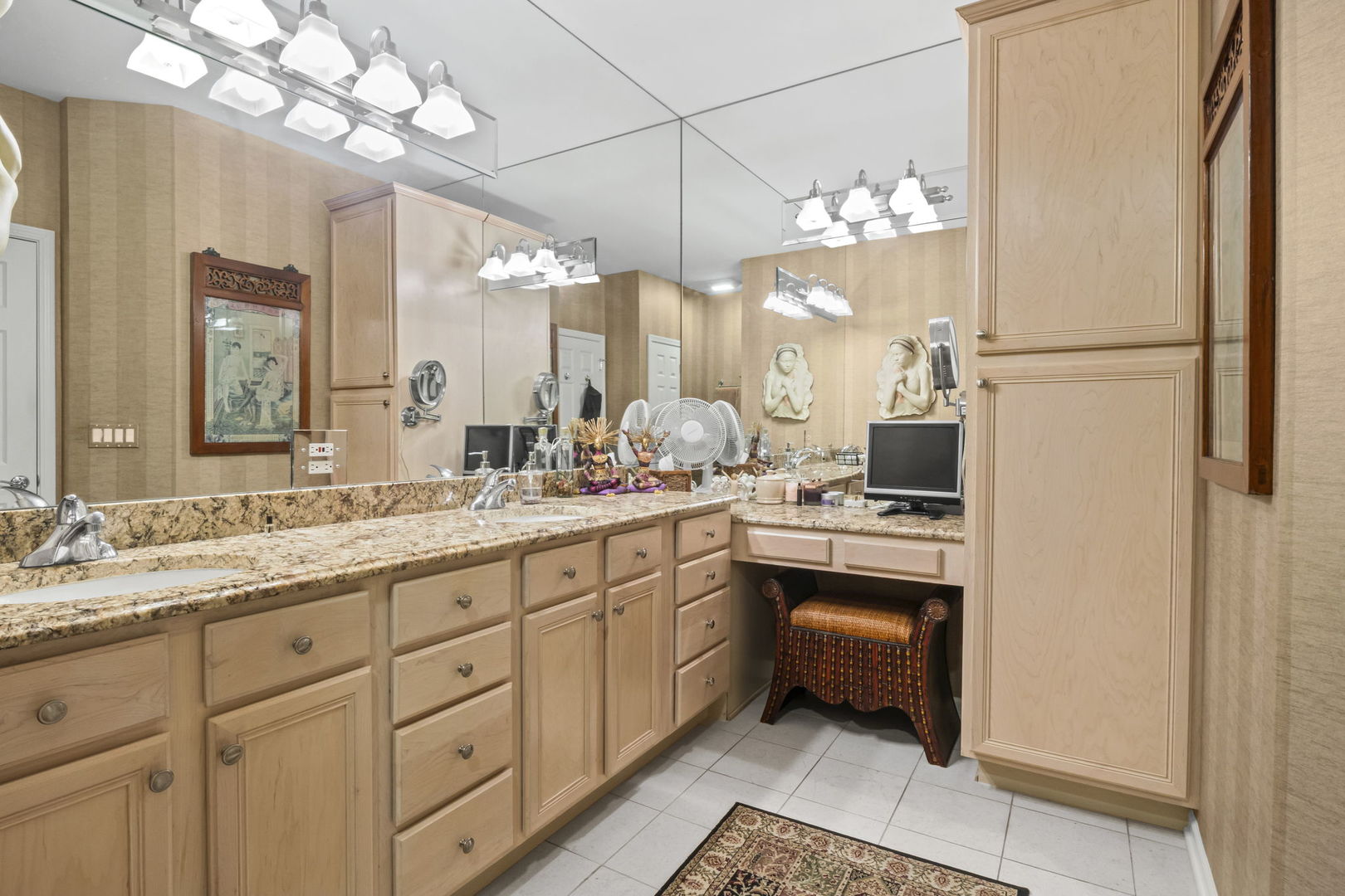 4349 Exeter Lane, Northbrook, IL 60062