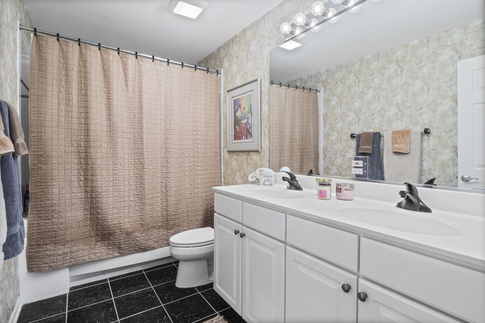 4349 Exeter Lane, Northbrook, IL 60062