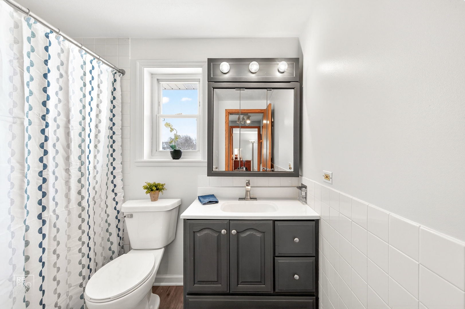 203 Barcliffe Lane #203, Schaumburg, IL 60194