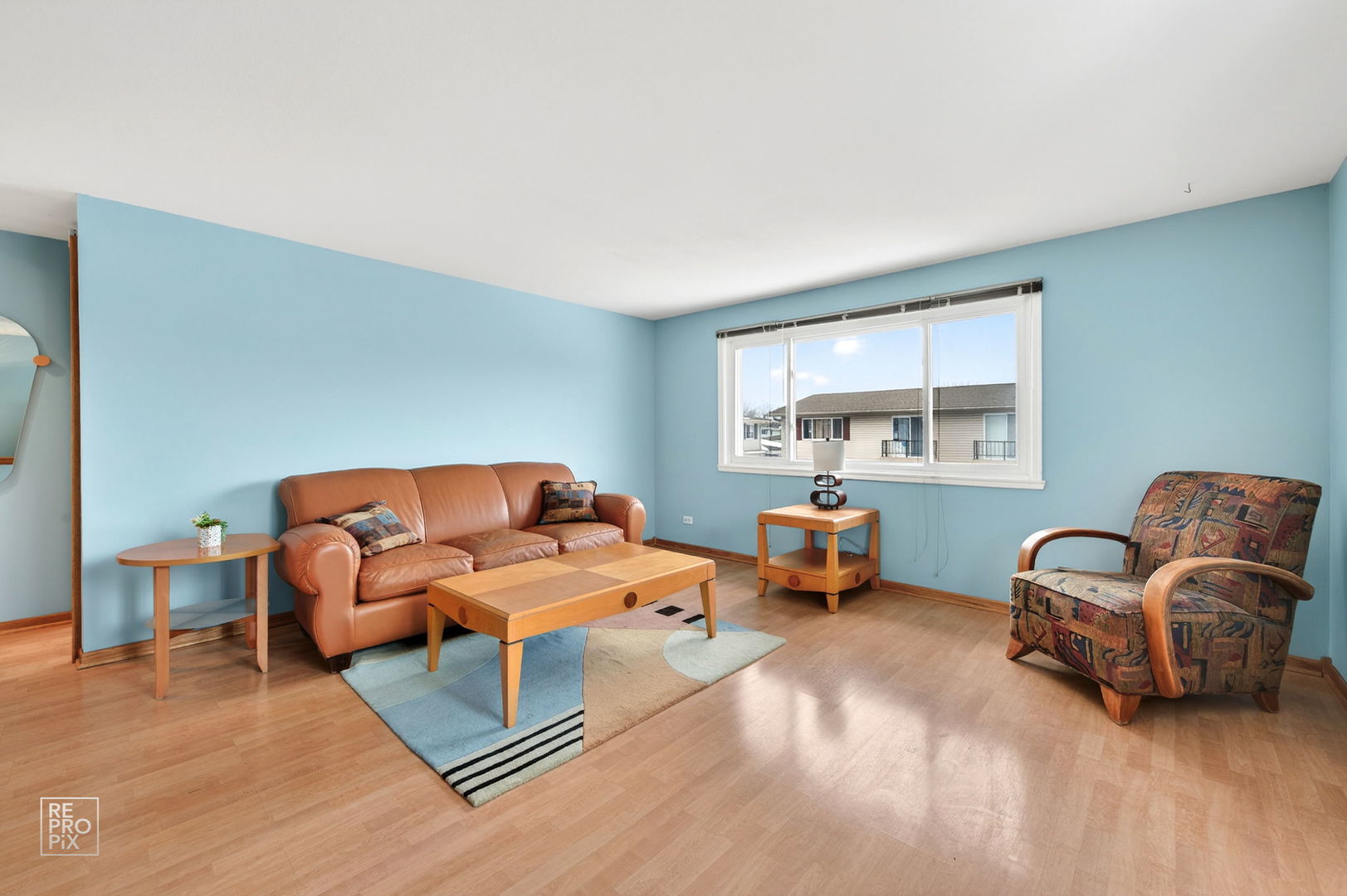 203 Barcliffe Lane #203, Schaumburg, IL 60194