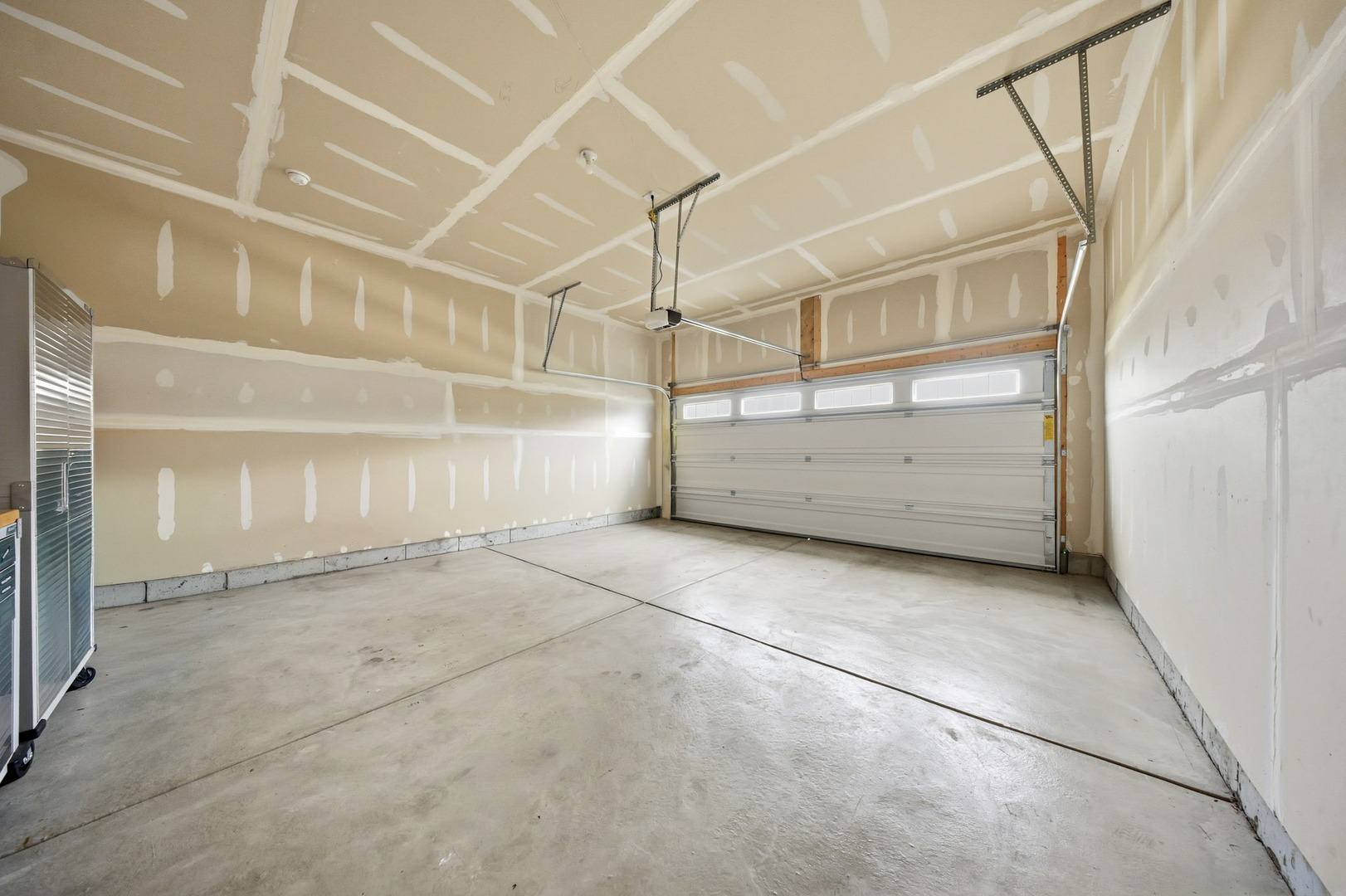 16014 S Crossing Drive, Plainfield, IL 60586