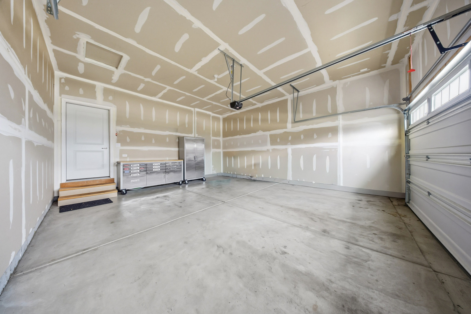 16014 S Crossing Drive, Plainfield, IL 60586