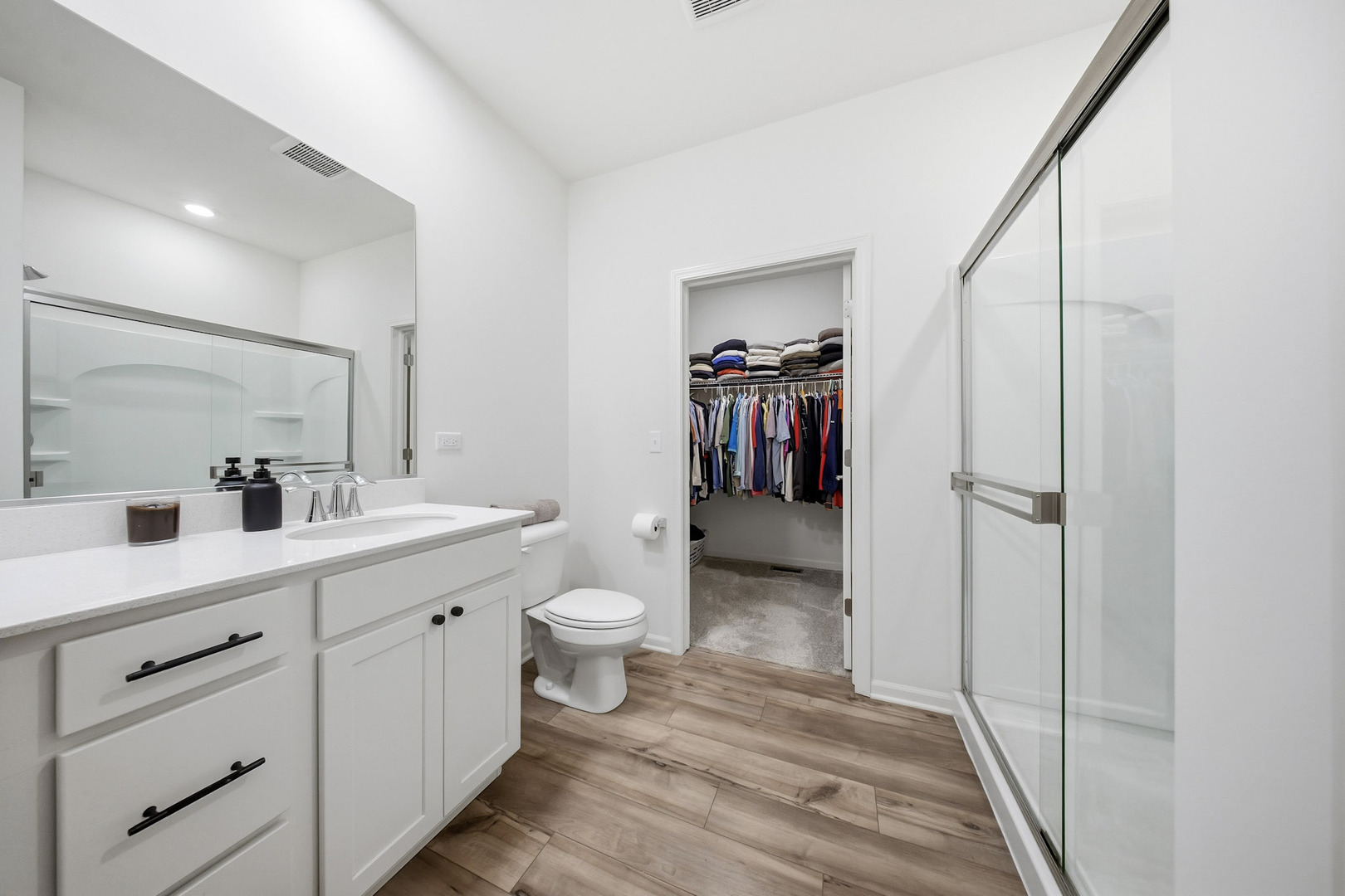 16014 S Crossing Drive, Plainfield, IL 60586