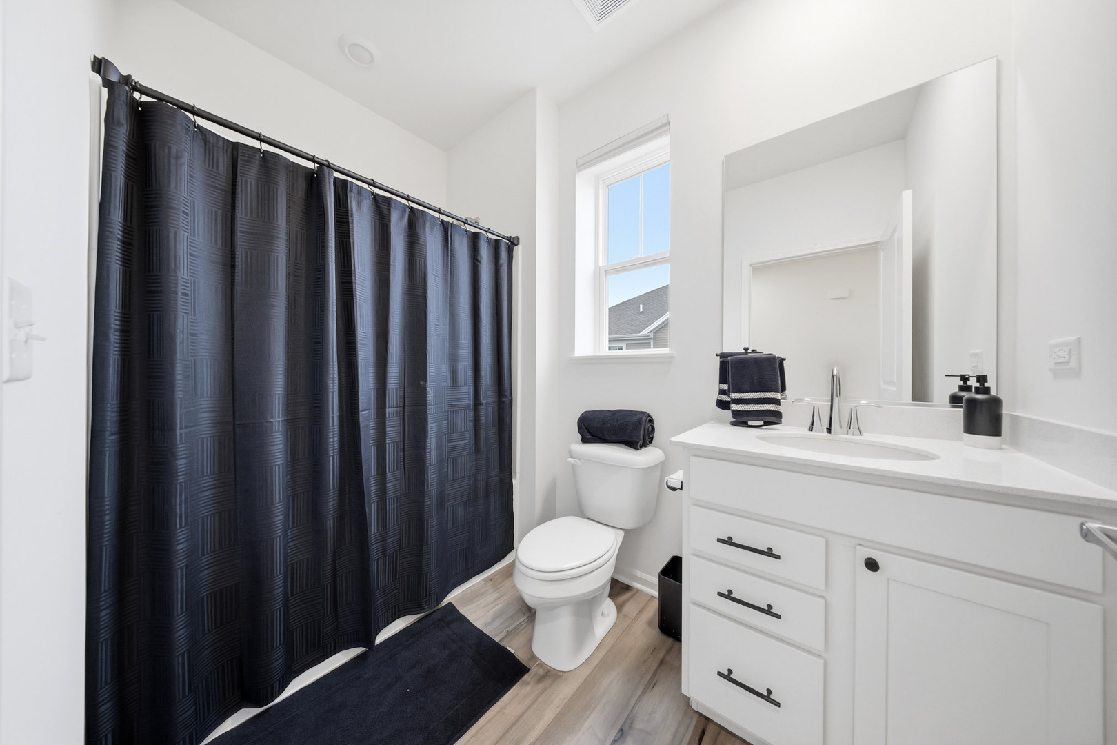 16014 S Crossing Drive, Plainfield, IL 60586