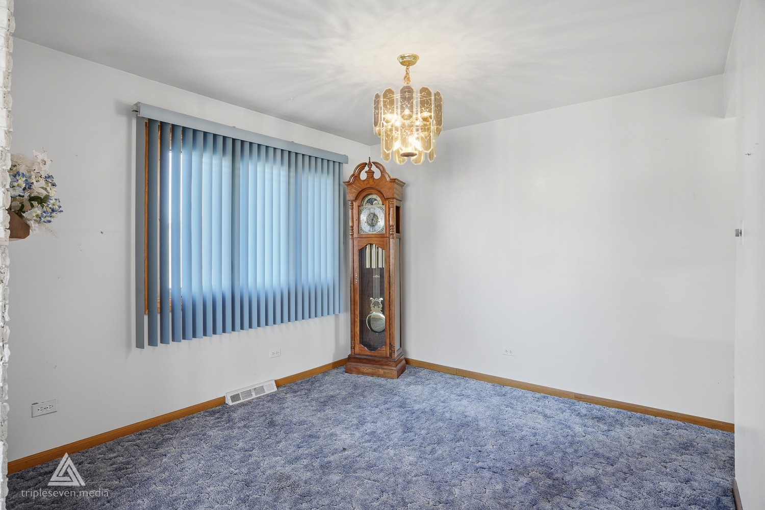 18021 Pin Oak Court, Tinley Park, IL 60477