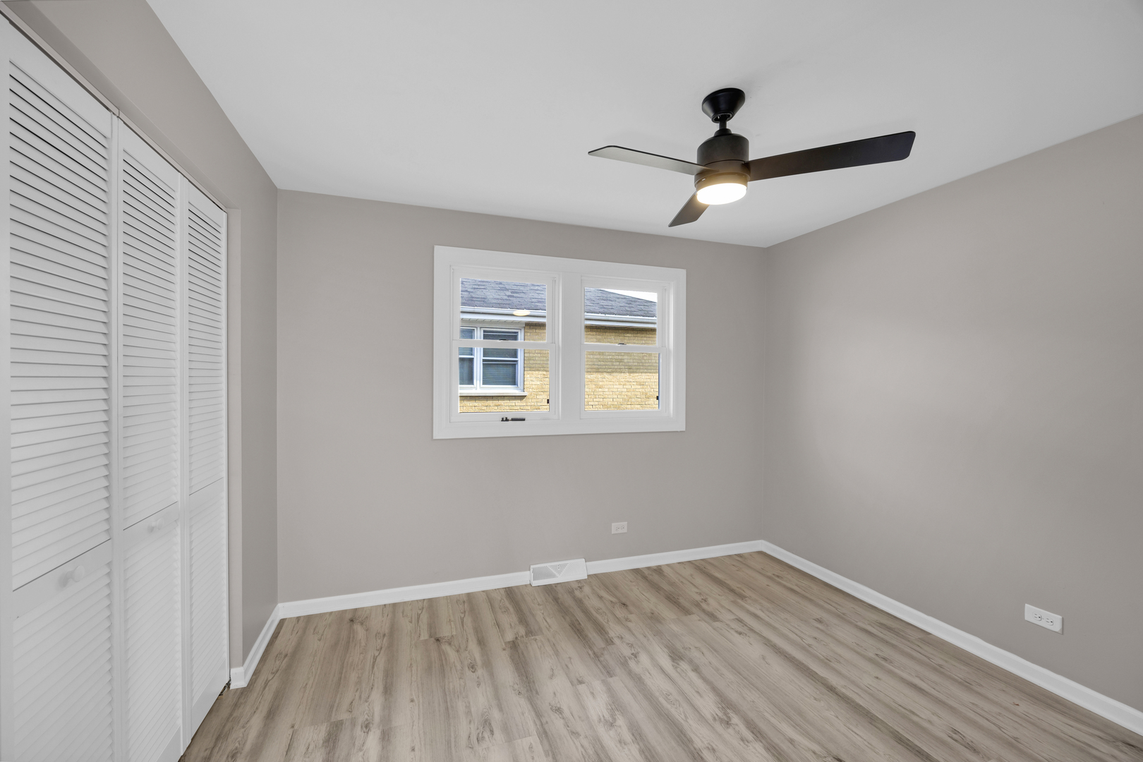 97 W 29th Street, South Chicago Heights, IL 60411