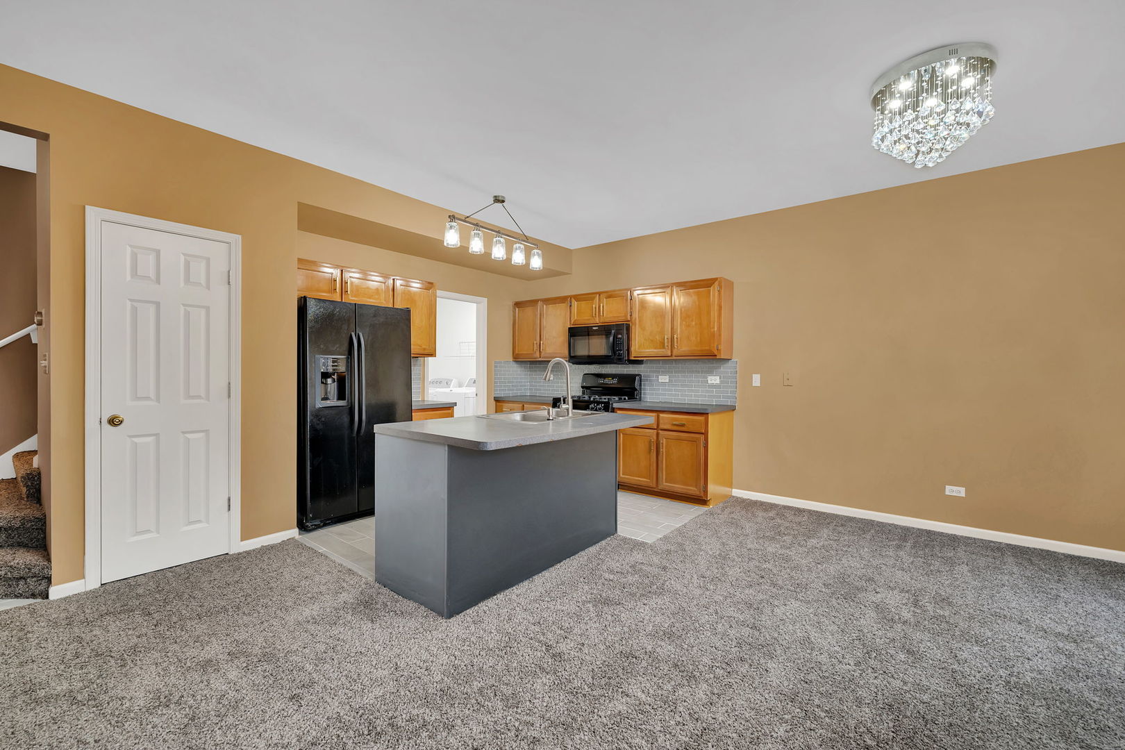 23033 Ironwood Drive, Plainfield, IL 60586