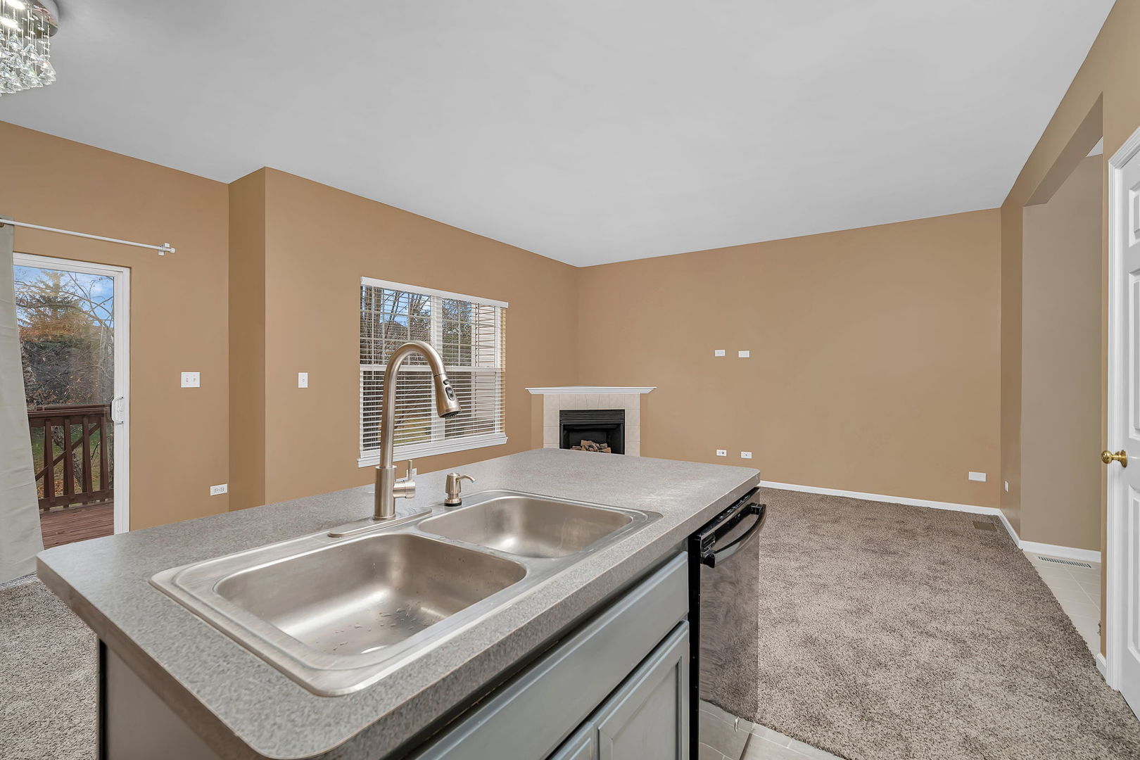 23033 Ironwood Drive, Plainfield, IL 60586