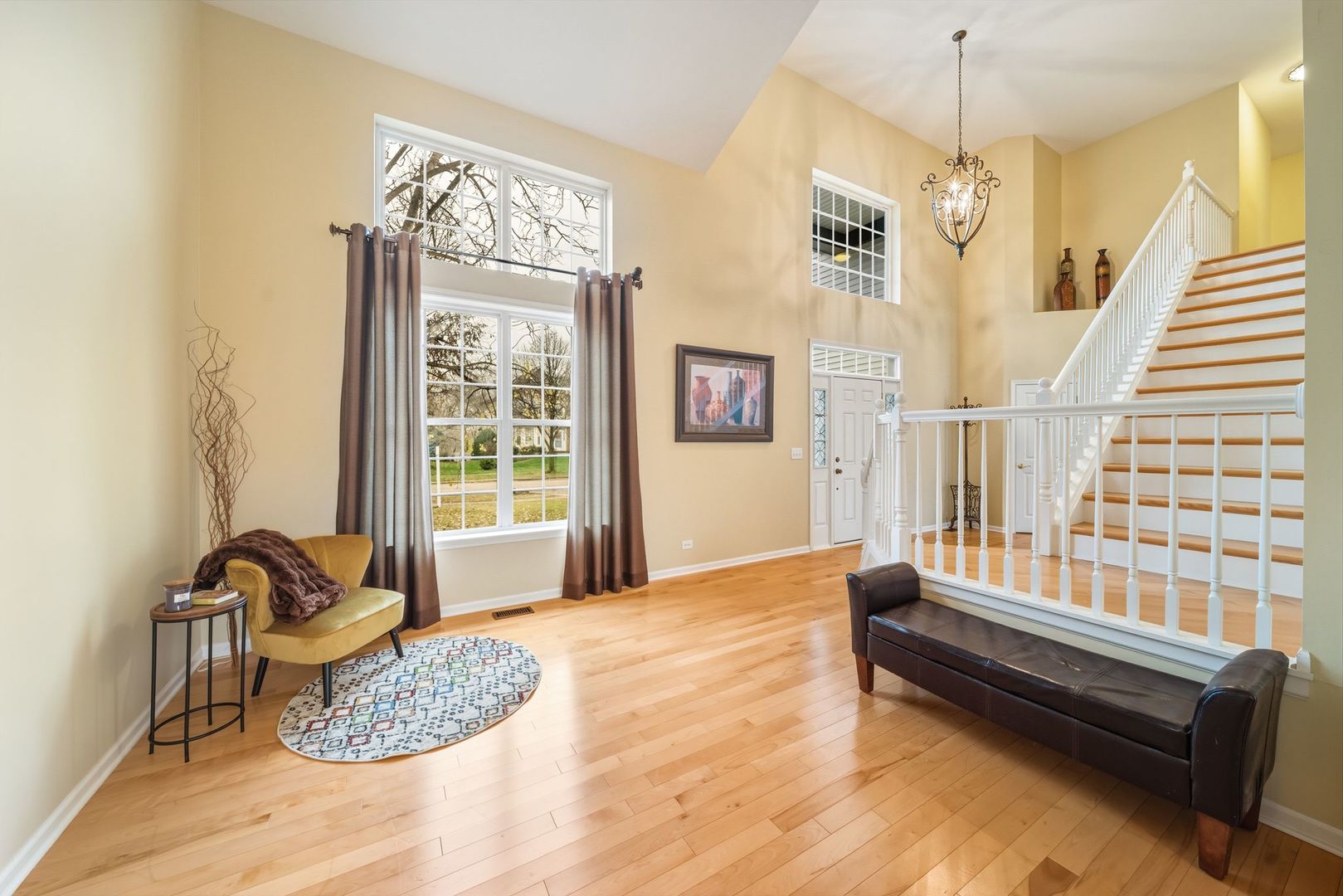 601 Lake Cornish Way, Algonquin, IL 60102