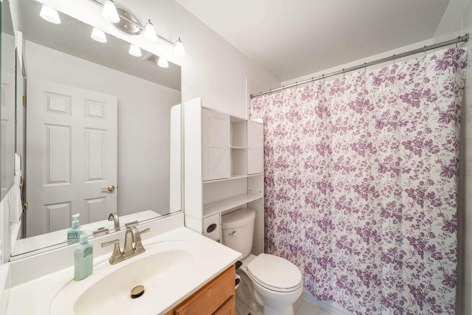 601 Lake Cornish Way, Algonquin, IL 60102