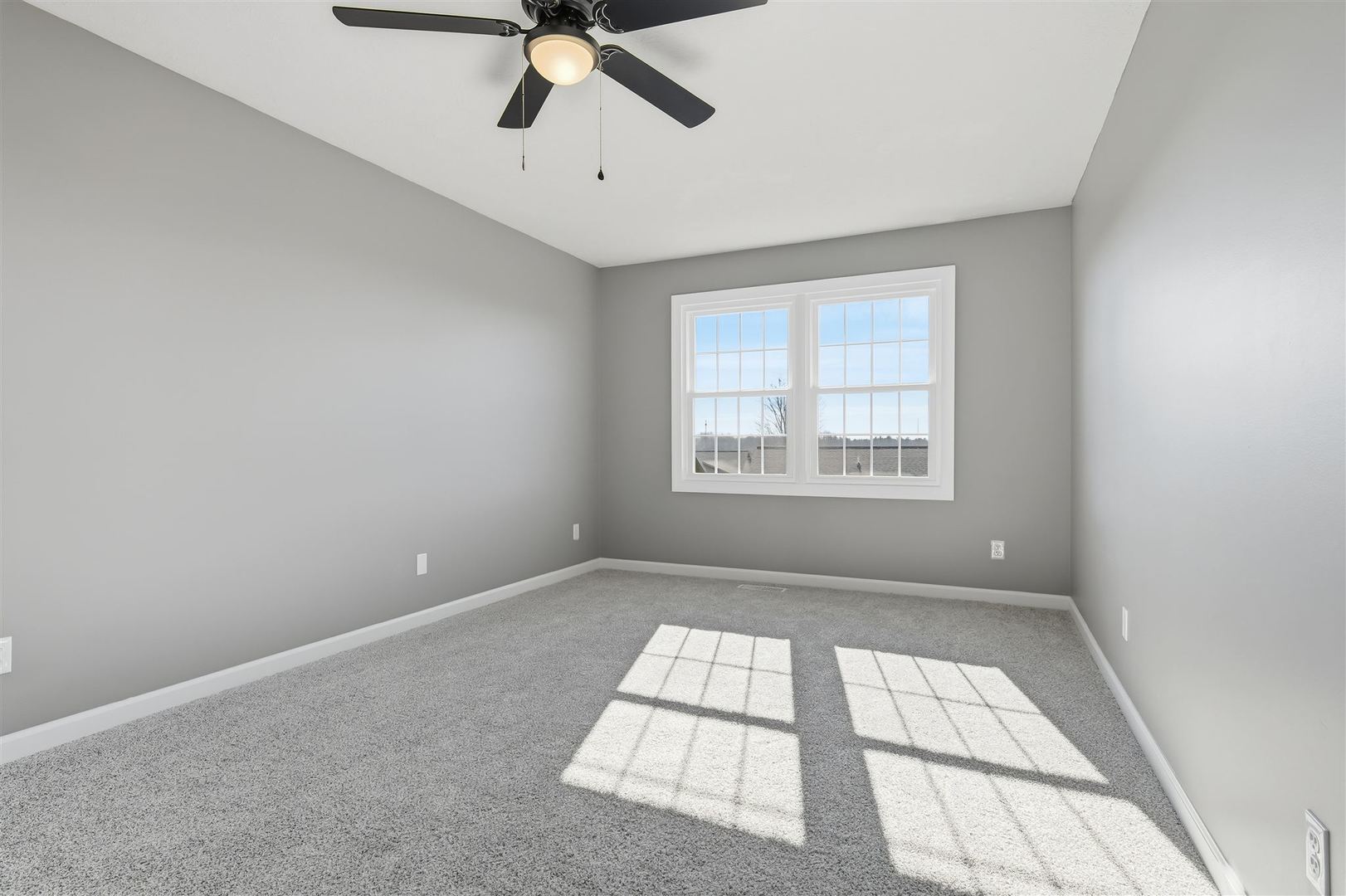 2702 Westbrook Drive, Bloomington, IL 61705