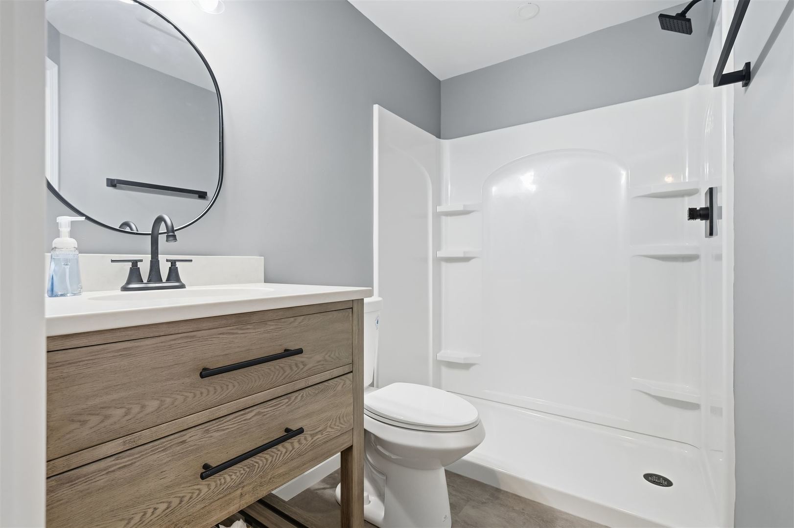 2702 Westbrook Drive, Bloomington, IL 61705