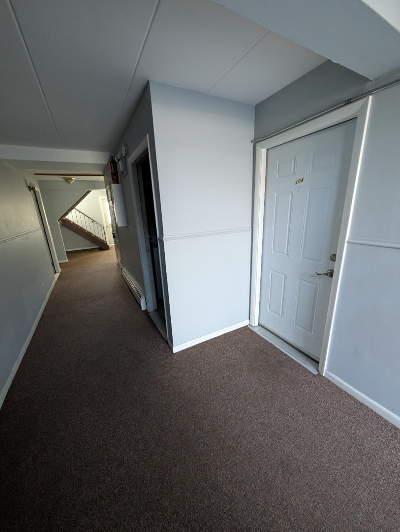 12715 S La Crosse Avenue #104, Alsip, IL 60803