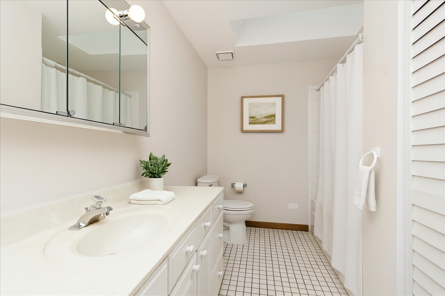 4530 W 93rd Street #3B, Oak Lawn, IL 60453