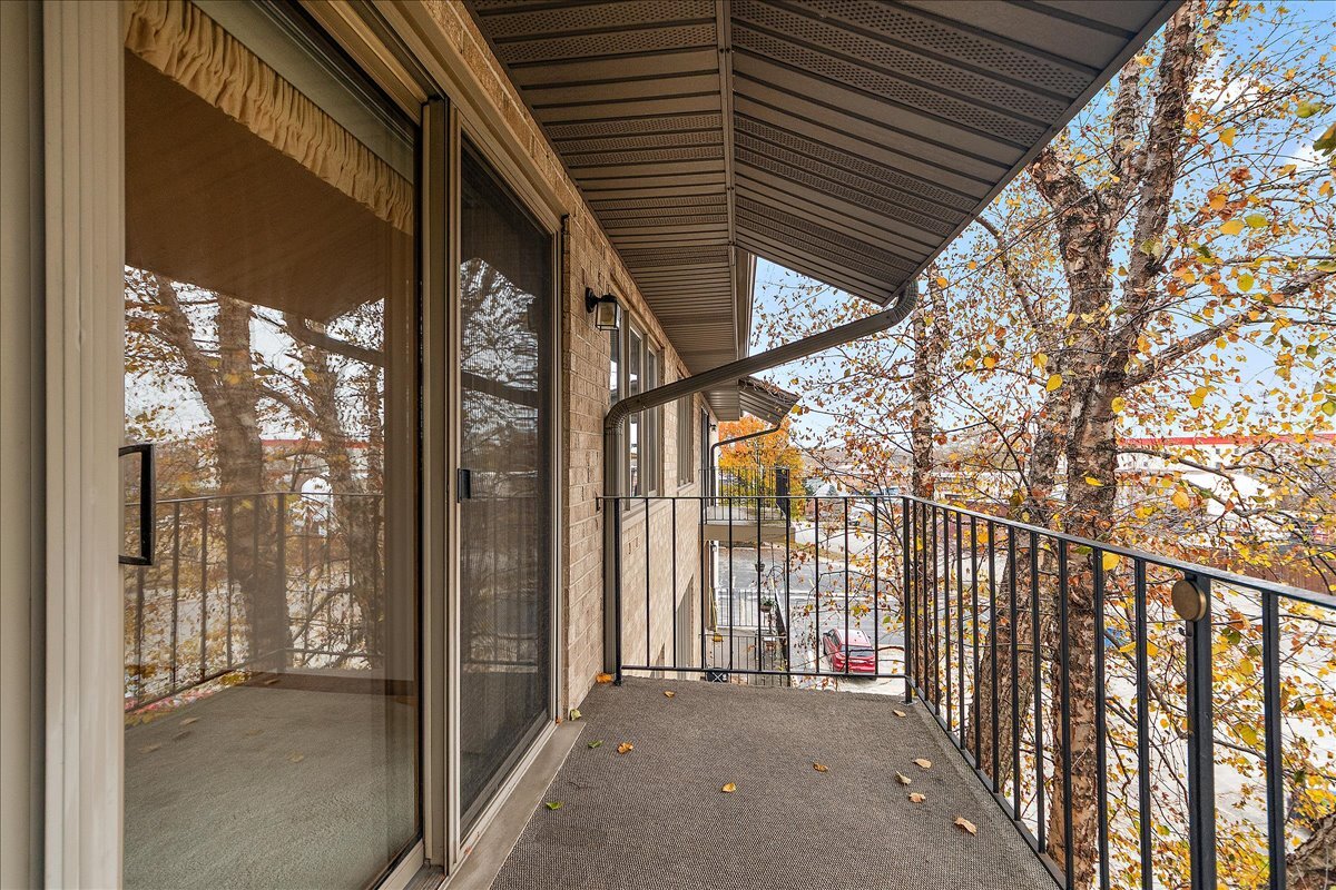 4530 W 93rd Street #3B, Oak Lawn, IL 60453