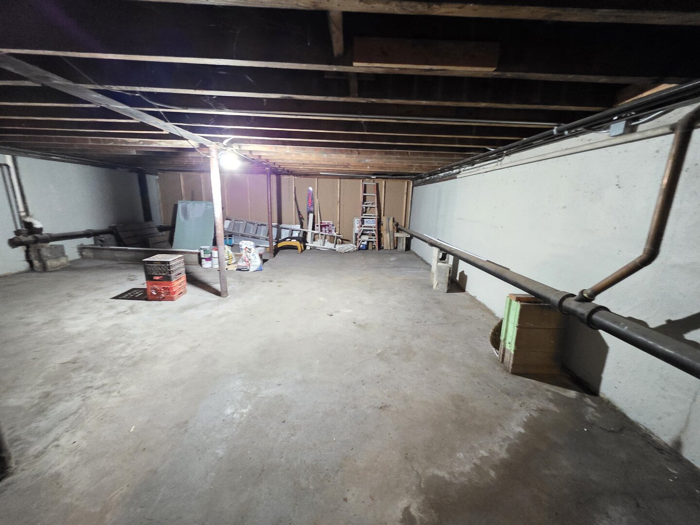 2243 W Belmont Avenue, Chicago, IL 60618