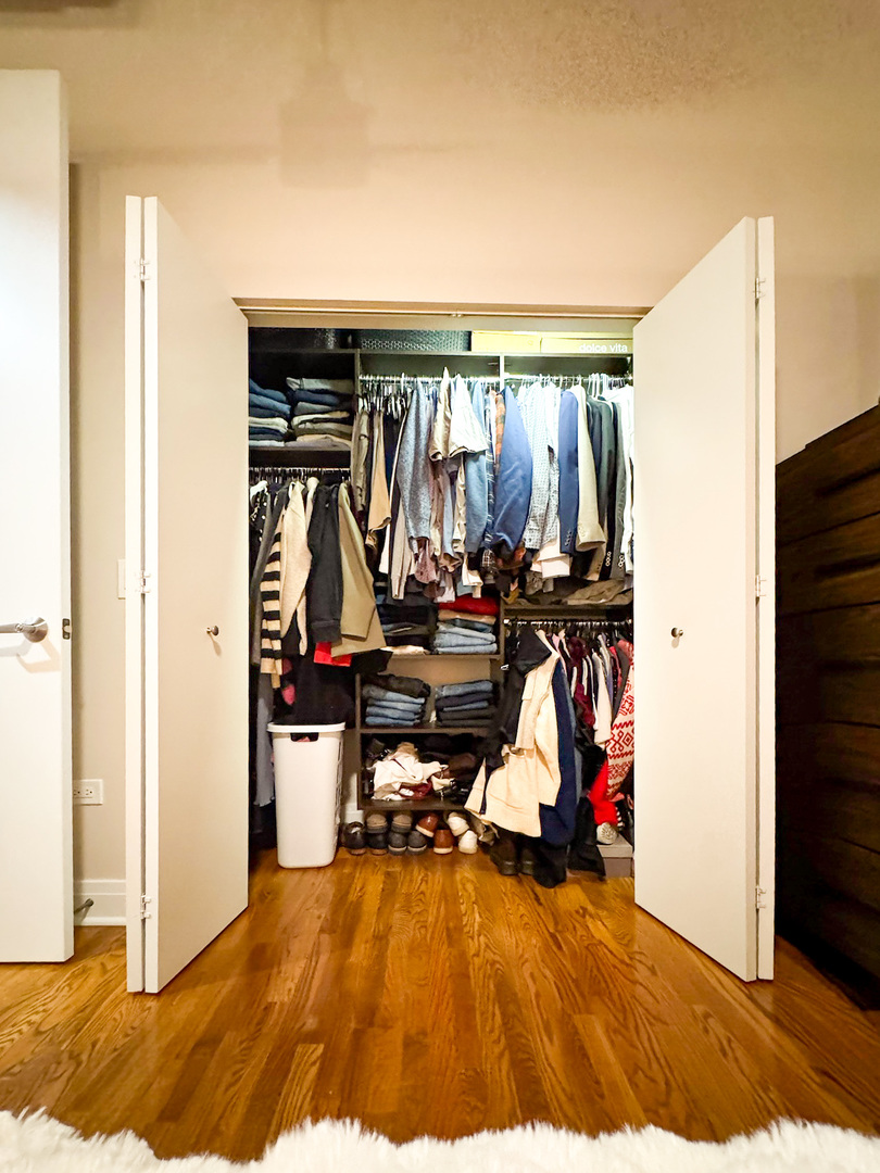 770 W Gladys Avenue #305, Chicago, IL 60661