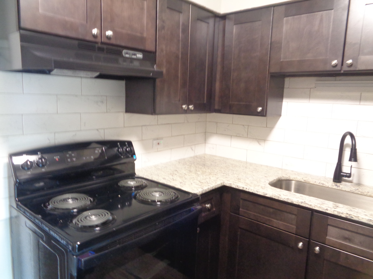 1340 N main Street #C4, Wheaton, IL 60187