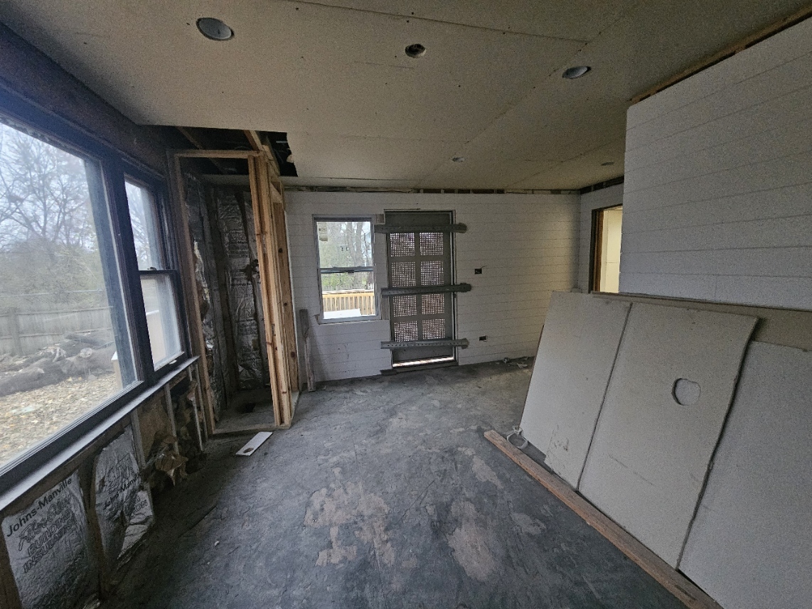 14925 Riverside Drive, South Holland, IL 60473