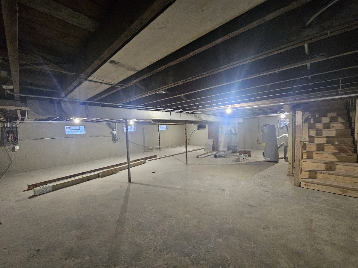 14925 Riverside Drive, South Holland, IL 60473