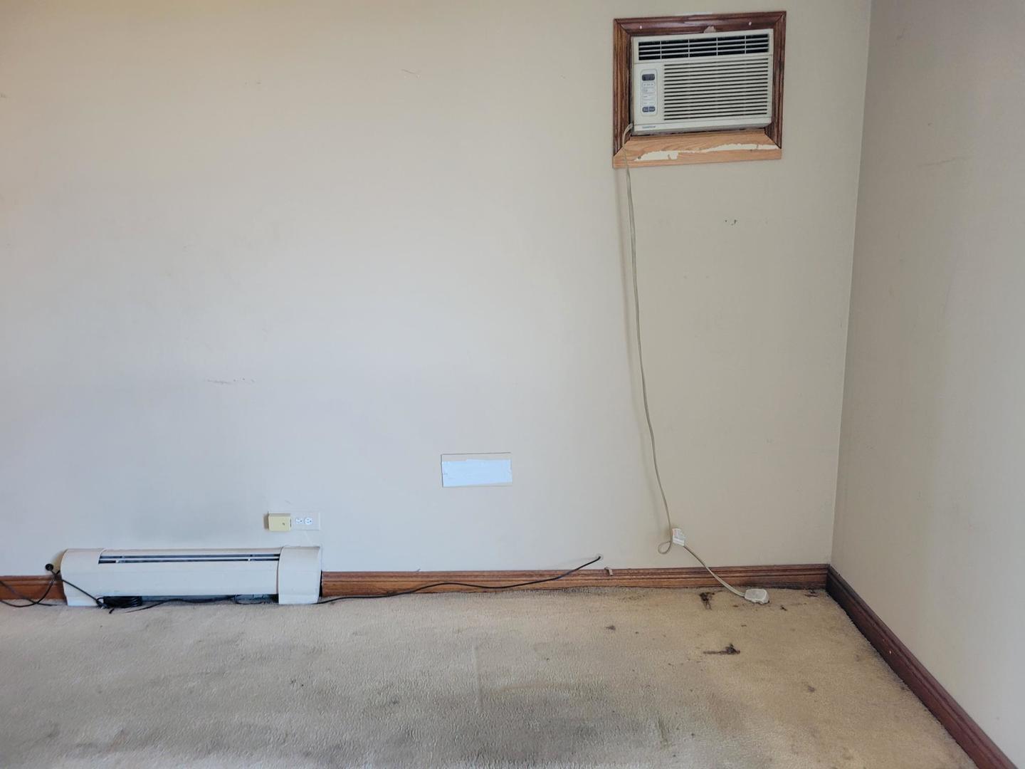 1043 S YORK Road #605, Bensenville, IL 60106