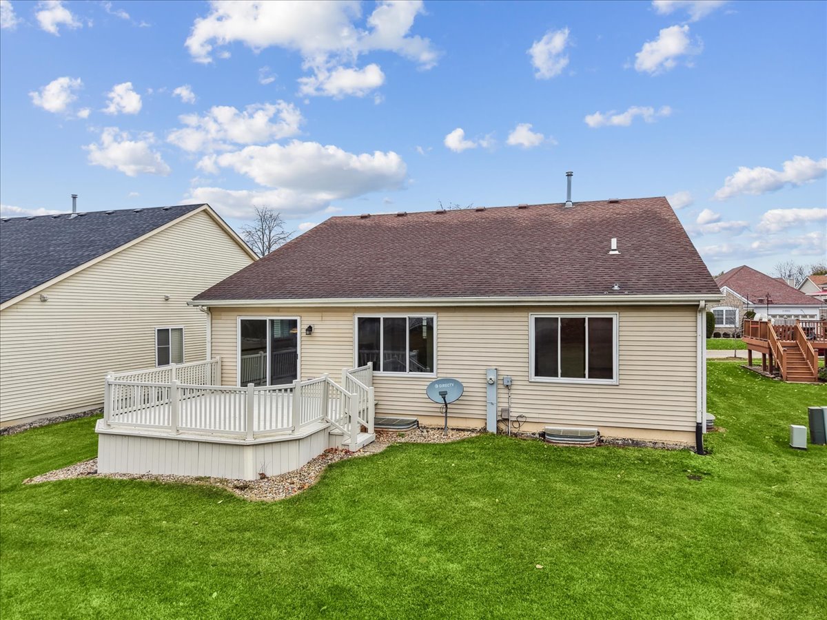 21327 W Redwood Drive, Plainfield, IL 60544