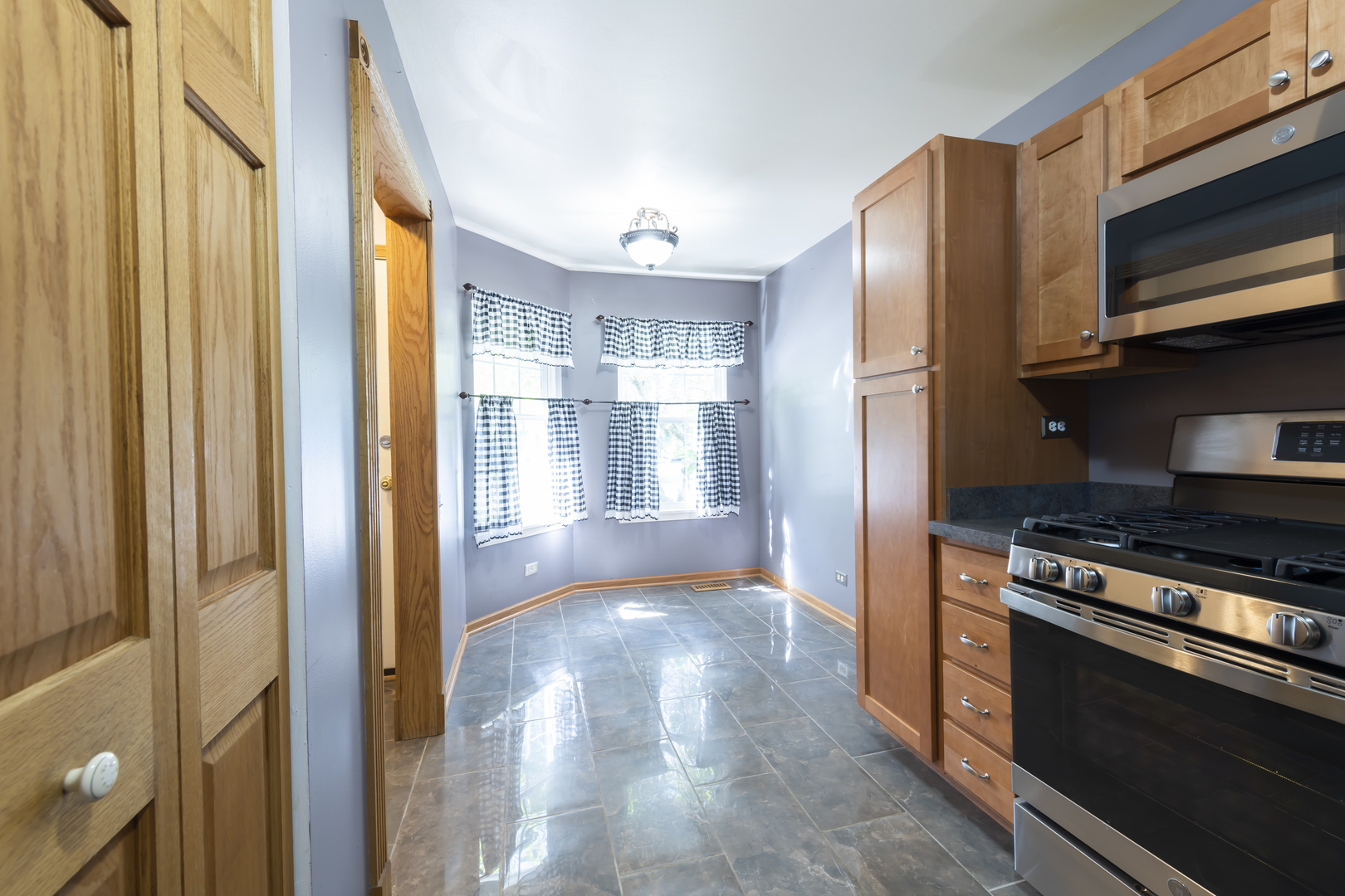 754 Savannah Lane, Crystal Lake, IL 60014