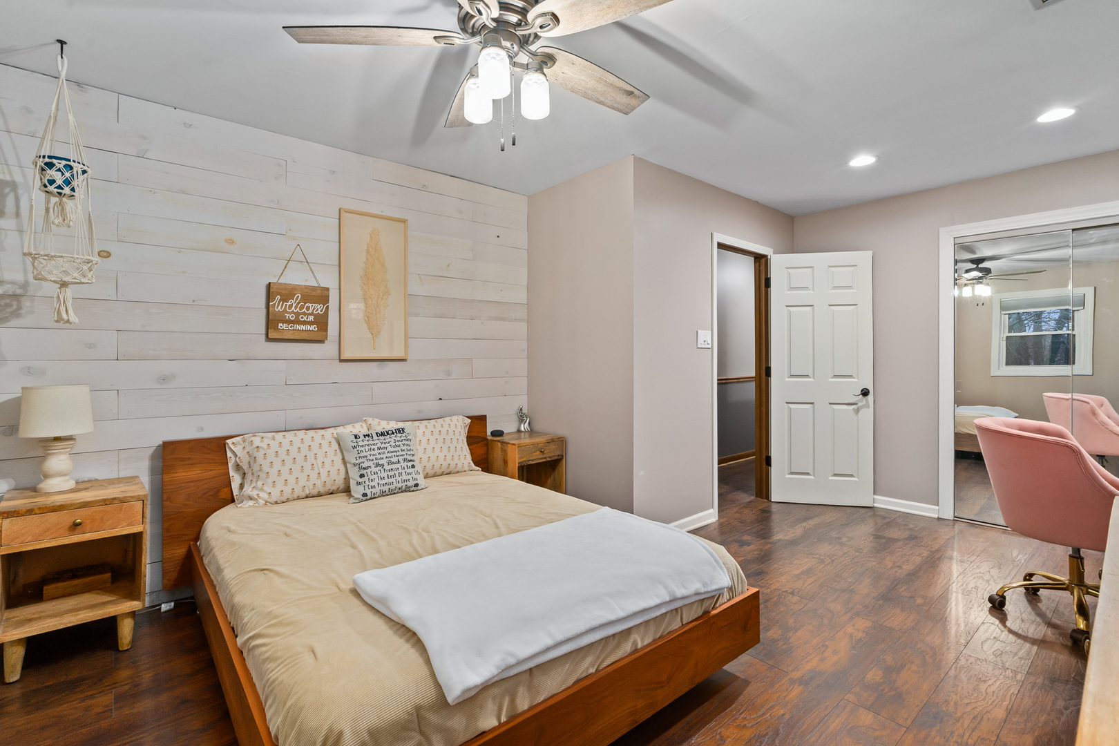 9546 S Spaulding Avenue, Evergreen Park, IL 60805