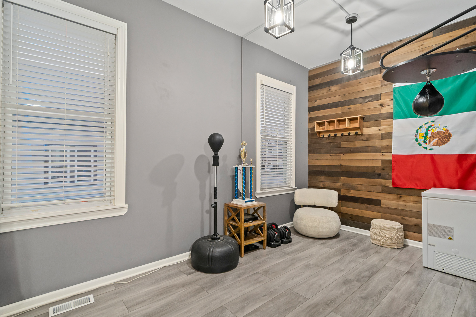 9546 S Spaulding Avenue, Evergreen Park, IL 60805