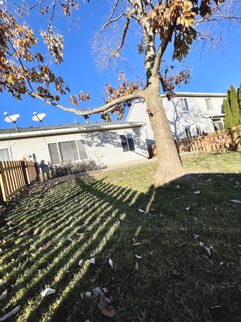 16623 W Natoma Drive #16623, Lockport, IL 60441